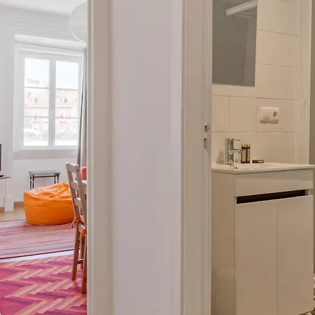 Alfama River View Tailor Made Flat Lisbon
